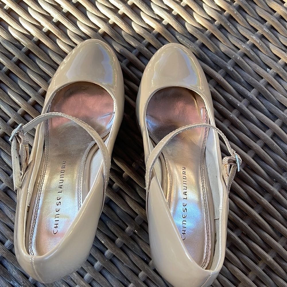 Chinese Laundry “Next to Me” Baby Jane Heels, SZ 9.5 - Picture 4 of 8